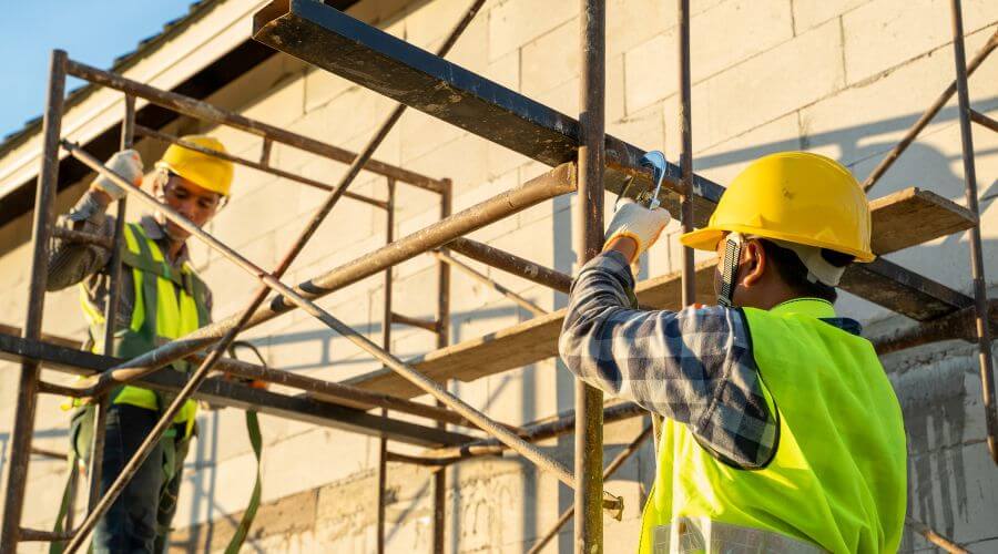 Expert Emergency Roof Repairs services in Saint Leo, FL